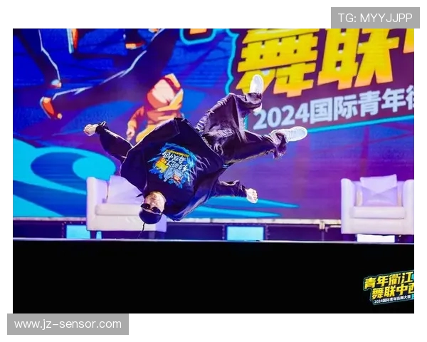 西安飞盘队在世界街舞大赛中的技术表现精彩点评与分析