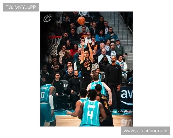 克利夫兰骑士全力迎战劲敌巅峰对决点燃新赛季激情