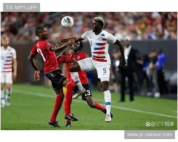 利雅得新月迎战强敌 聚焦精彩对决与战术博弈分析