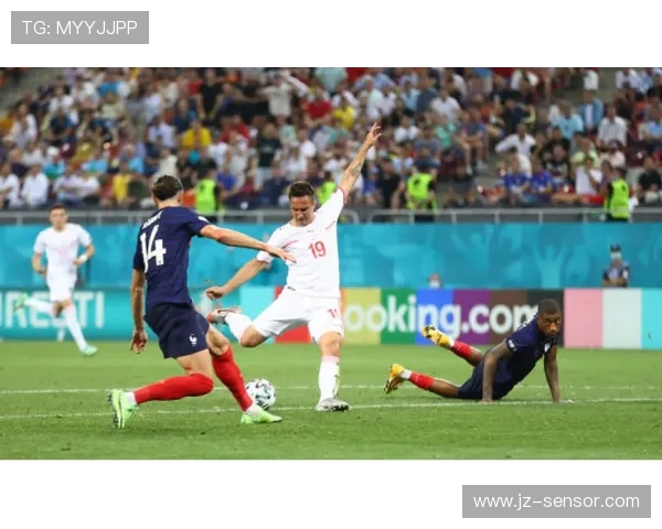 奥林匹亚与波特诺的激烈对决揭示足球战术与团队精神的完美结合